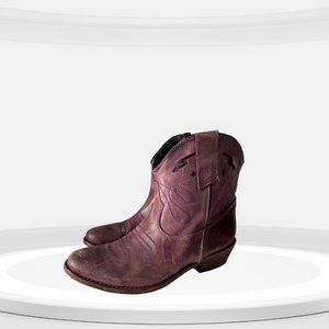 Steve Madden Purple Leather Cowboy boots 7.5